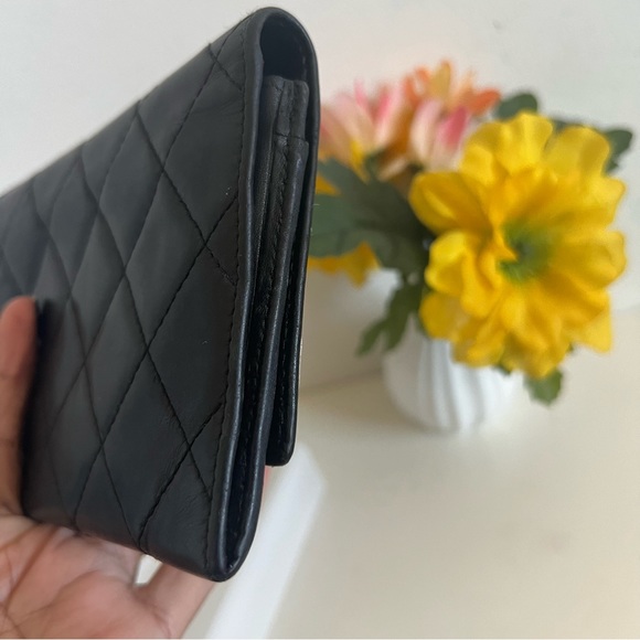 ❗️Sold ❗️Authentic Chanel wallet🩷❤️ - Picture 4 of 13